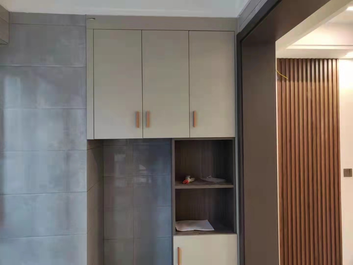 家具安装工人多少钱一天,家具安装工好学吗